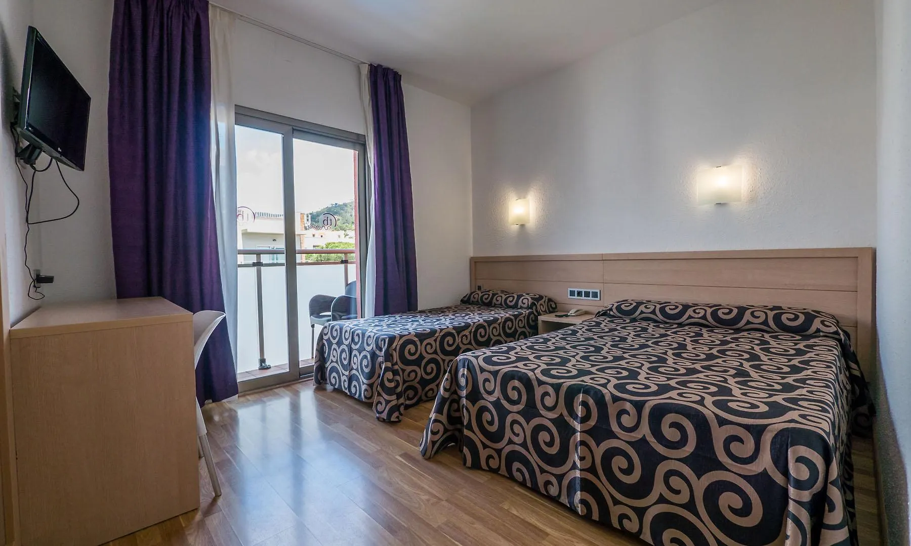 Hotel Tossa Beach Center Tossa de Mar